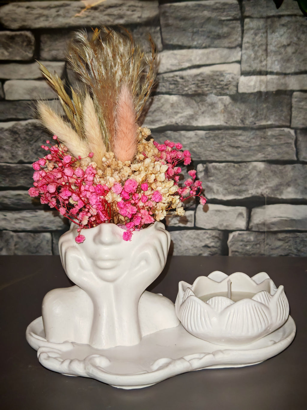 Graceful Woman Décor Set