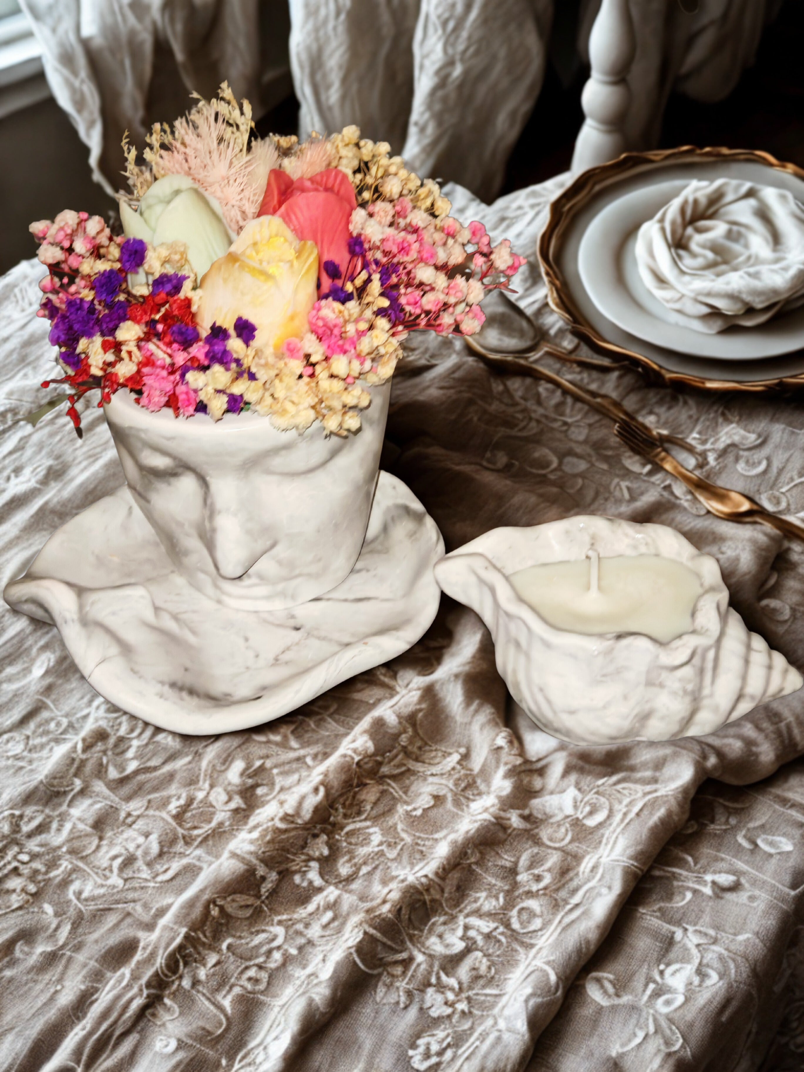 Artistic Marble Face Pot with Flowers & Shell Candle Set