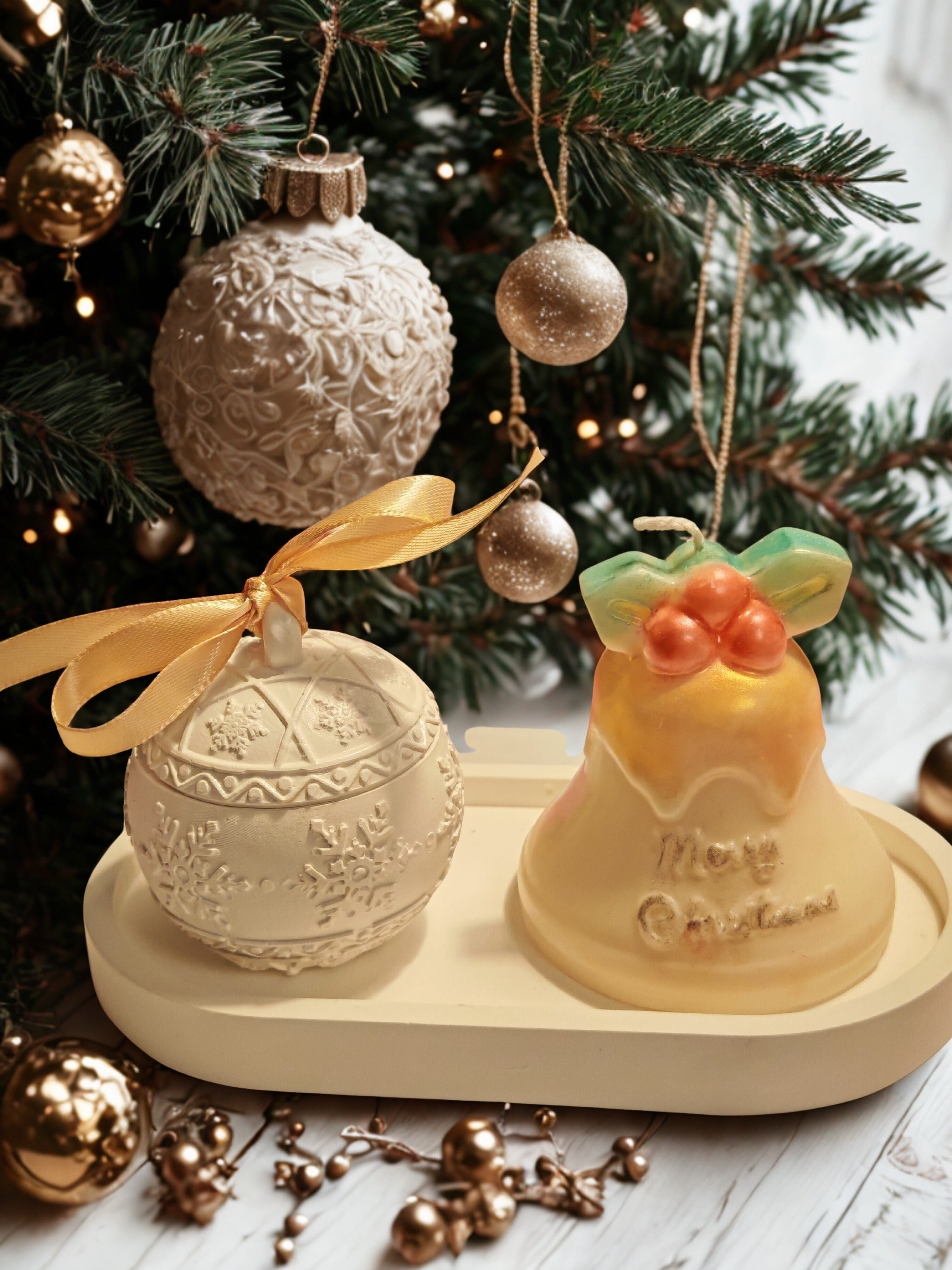 Christmas Bauble Candle in Ceramic Gypsum Ornament with Bell Candle and Tray