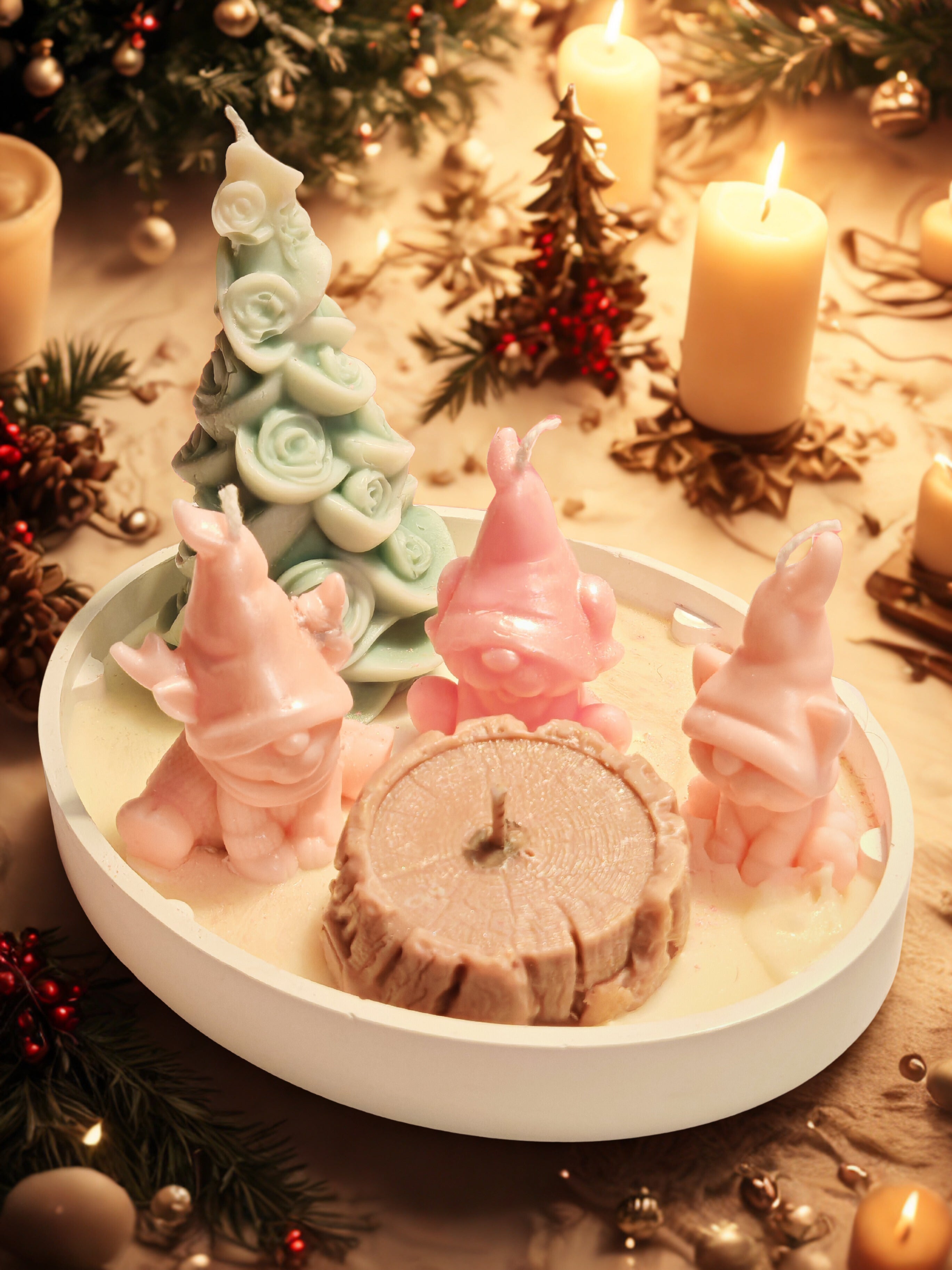Christmas Gnome Camp Candle Set in Ceramic Gypsum Tra