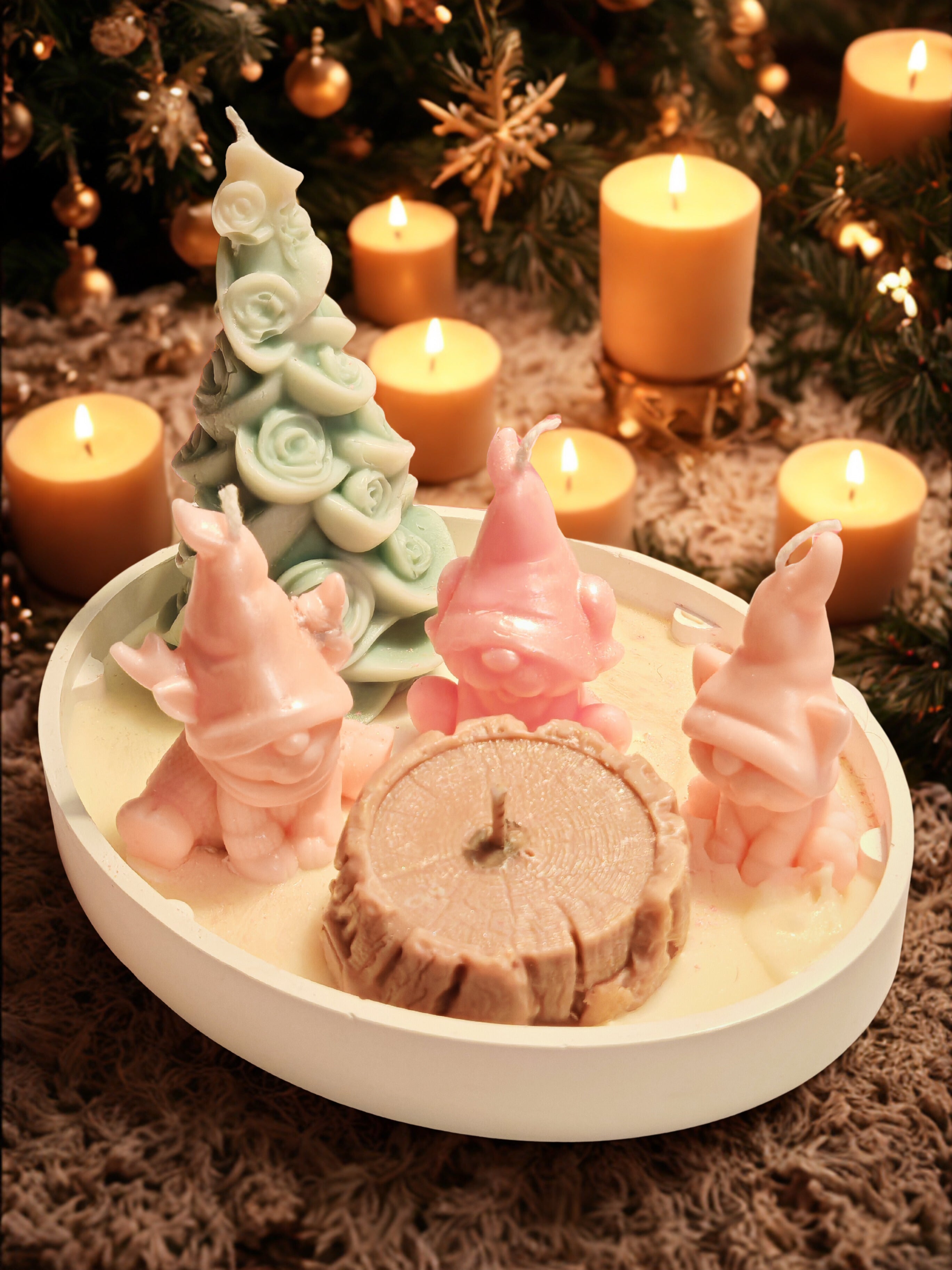 Christmas Gnome Camp Candle Set in Ceramic Gypsum Tra