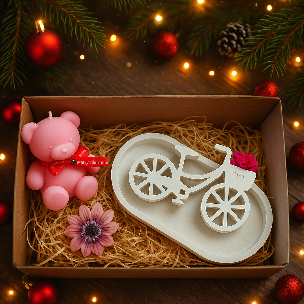Gift Set "Teddy & Bicycle" - Handmade Soy Wax Candles and Ceramic Gypsum Decor