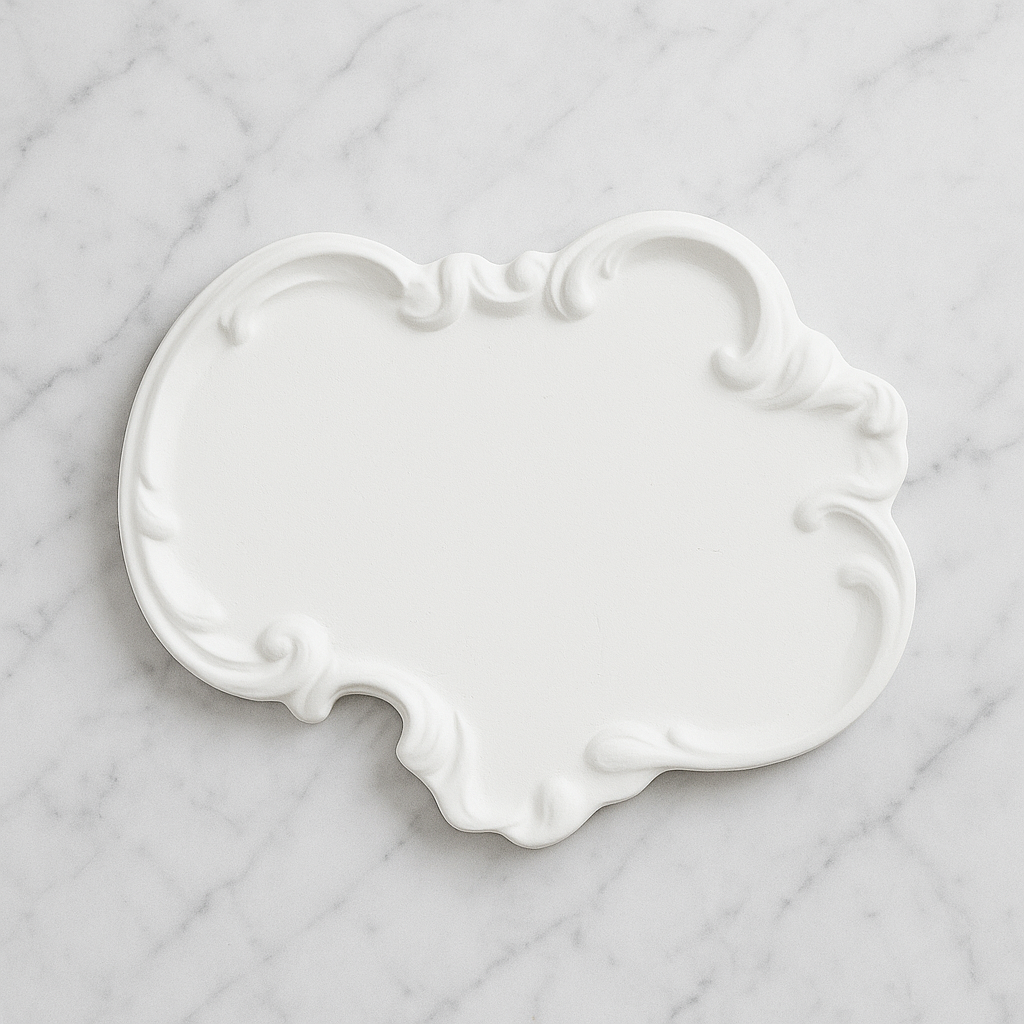 Graceful Woman Décor Set